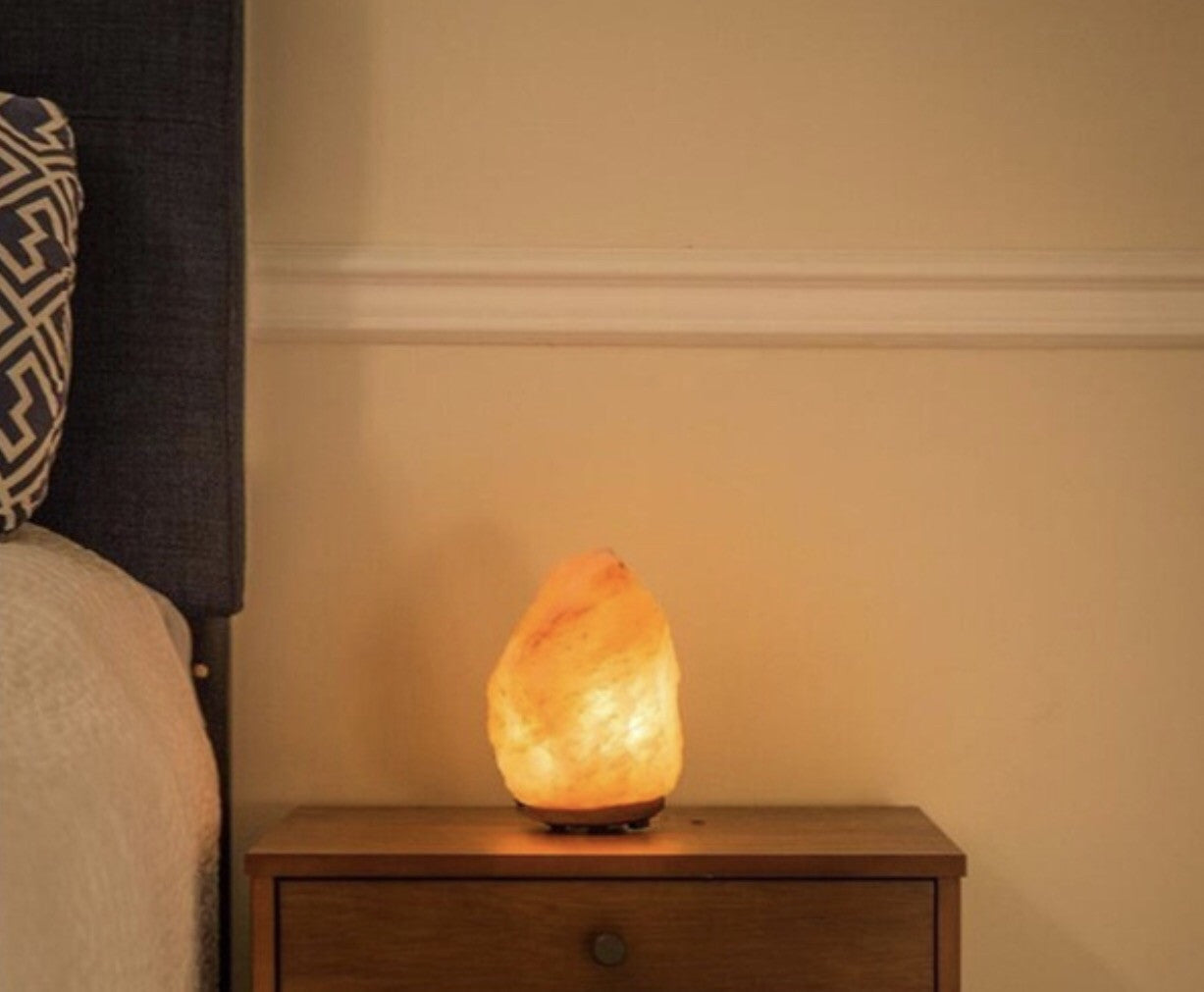 Pink Himalayan Salt Lamp with USB plug